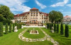 HOTEL THERMIA PALACE - Slovenské liečebné kúpele Piešťany
